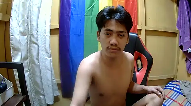 Snapshot of gaysucker6969 chatting on January 26, 10:23 am gaysucker6969 online show from January 26, 10:23 am