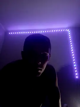 liderek83 online show from October 31, 1:18 am