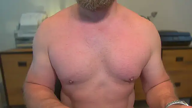 Mister Dilf online show from June 18, 2:11 pm