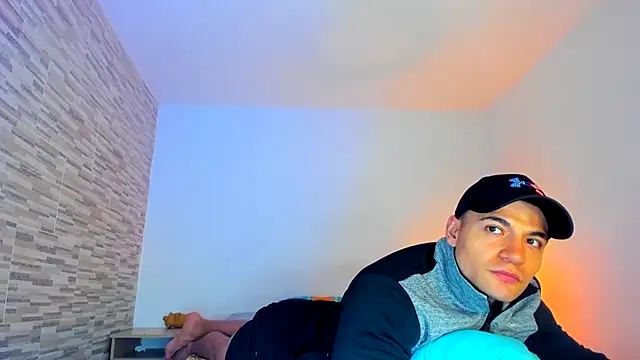 nicolas herrera online show from February 21, 2:06 am