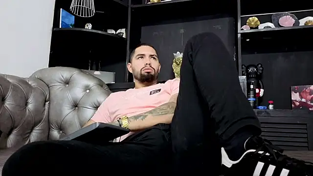 matteosantos online show from April 27, 2:02 pm