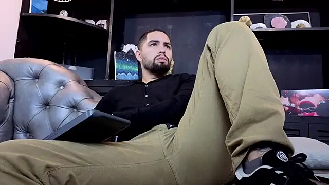 matteosantos online show from April 28, 12:21 pm