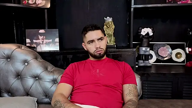 Snapshot of matteosantos chatting on October 16, 12:13 pm matteosantos online show from October 16, 12:13 pm