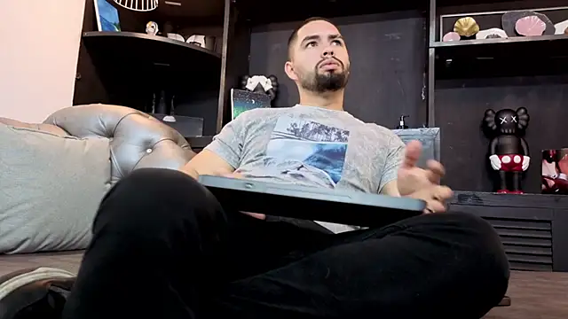 matteosantos online show from April 23, 12:29 pm