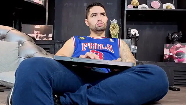 Snapshot of matteosantos chatting on October 29, 11:57 am matteosantos online show from October 29, 11:57 am