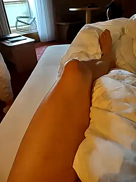 kiam471 online show from April 25, 5:10 am