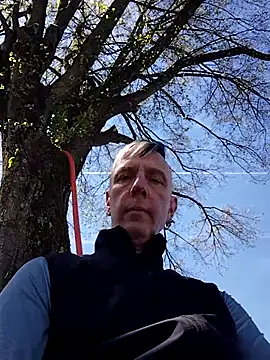 seelengleich online show from April 24, 11:45 am