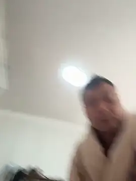 S00 online show from February 21, 6:14 am