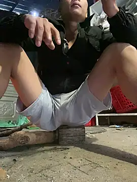 Naughty--asian online show from December 21, 2:52 am