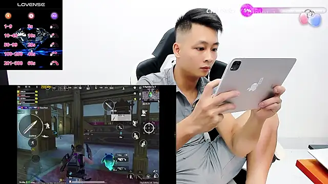 Snapshot of Naughty--asian chatting on October 16, 2:36 pm Naughty--asian online show from October 16, 2:36 pm