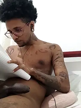 deagon996 online show from February 26, 9:35 pm