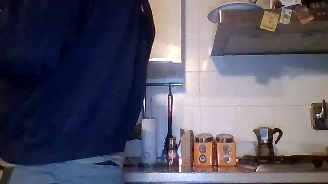 Snapshot of woww791 chatting on September 25, 5:56 pm woww791 online show from September 25, 5:56 pm