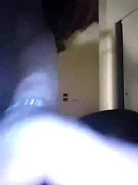 Snapshot of woww791 chatting on February 14, 8:59 pm woww791 online show from February 14, 8:59 pm