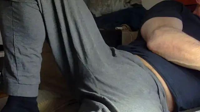 mike30nbg online show from April 16, 8:09 pm