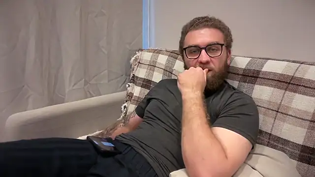 Bear bear  online show from June 15, 10:40 am