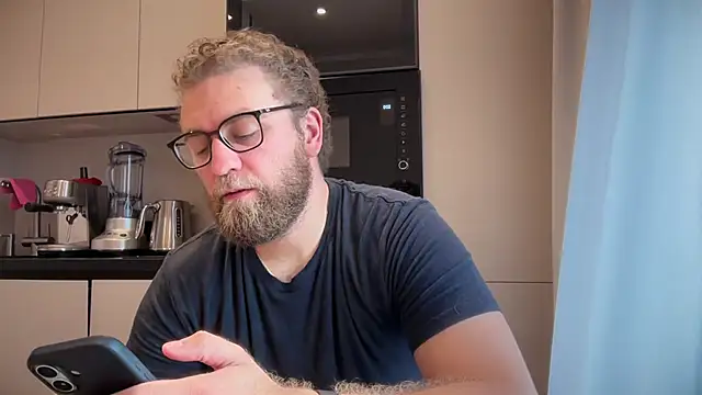 Bear bear  online show from April 23, 9:58 am