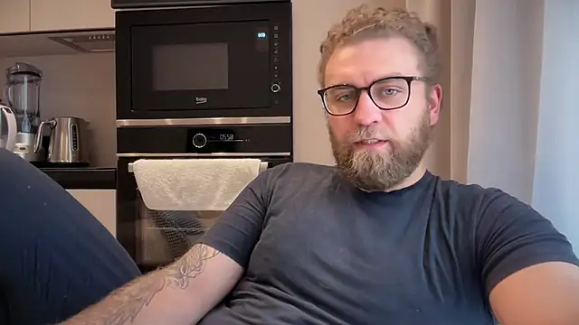 Bear bear  online show from April 23, 12:29 pm