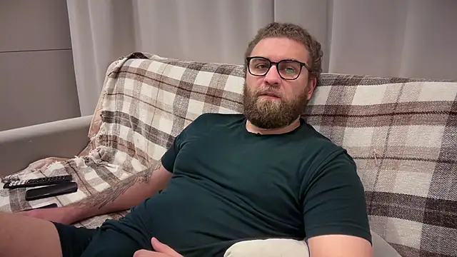 Bear bear  online show from May 15, 8:55 am