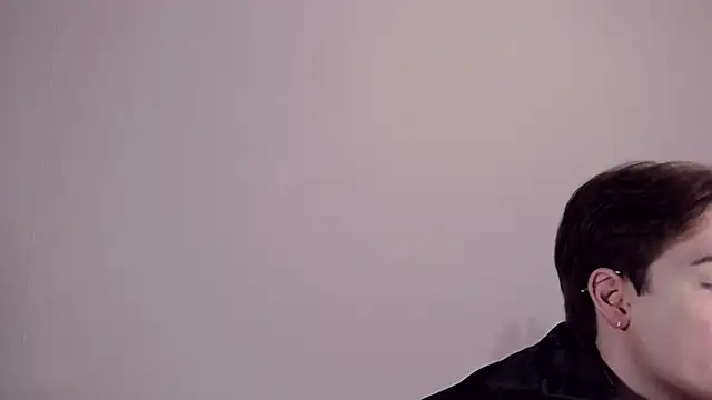 RobbyCharming online show from May 10, 6:36 am