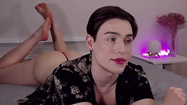 RobbyCharming online show from May 16, 11:52 am
