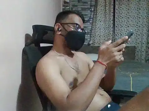 sexx4 online show from May 12, 8:28 pm