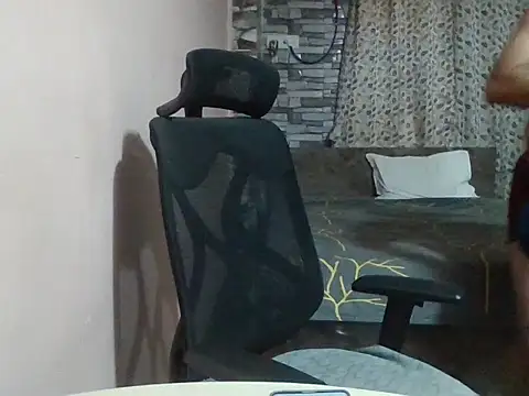 sexx4 online show from May 14, 6:17 pm