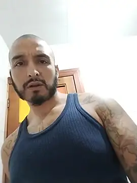 KenllyH online show from December 15, 8:50 pm