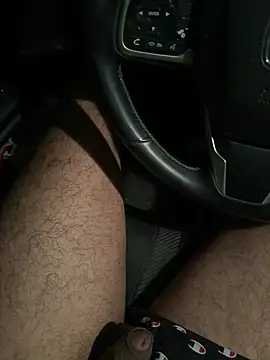 brownboylonghairy online show from February 9, 5:50 am