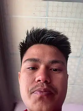 Hullax online show from March 20, 1:31 am