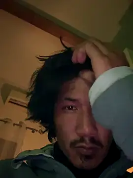 juniiorre online show from December 13, 9:21 pm