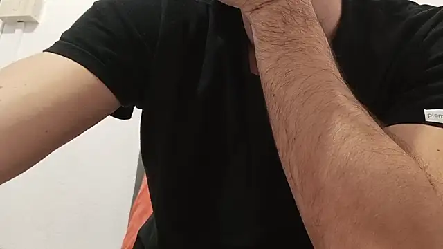 Hotboyo01 online show from February 26, 5:36 pm