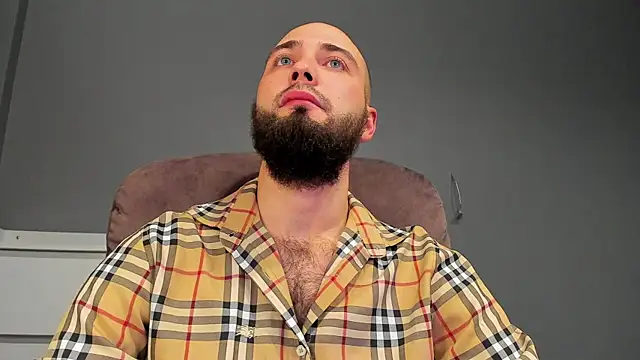 A              online show from November 12, 1:00 am