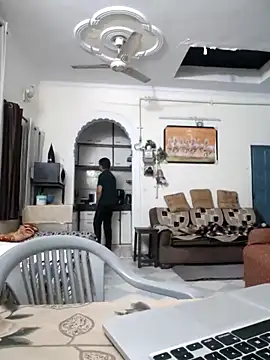 AerifiedLivelong online show from March 4, 8:27 pm