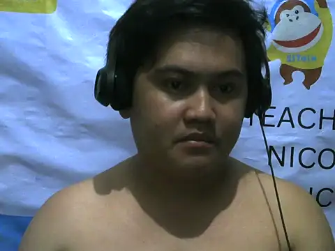 Yummy Tommy21 online show from September 29, 7:10 pm