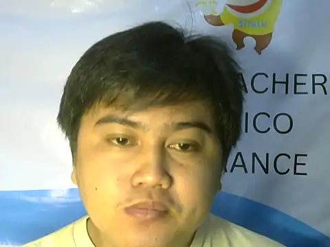 Yummy Tommy21 online show from September 18, 6:10 pm