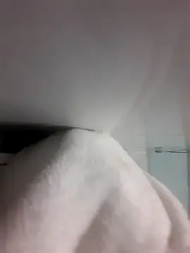 boynhuc2 online show from December 8, 6:17 pm