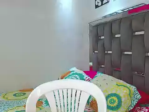 RenssoCollins online show from September 25, 4:39 pm