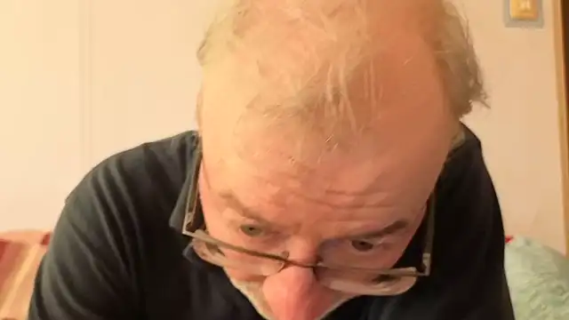 Snapshot of cumloverboyxx69 chatting on October 17, 12:20 pm cumloverboyxx69 online show from October 17, 12:20 pm