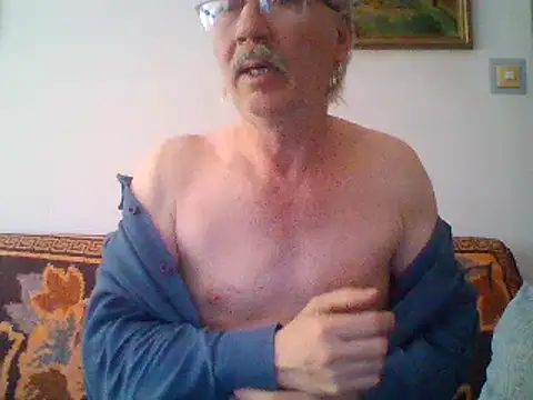 Snapshot of cumloverboyxx69 chatting on February 19, 1:17 pm cumloverboyxx69 online show from February 19, 1:17 pm