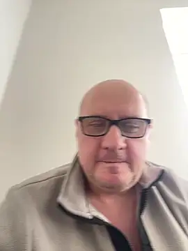 vanjbi45 online show from February 22, 1:01 pm