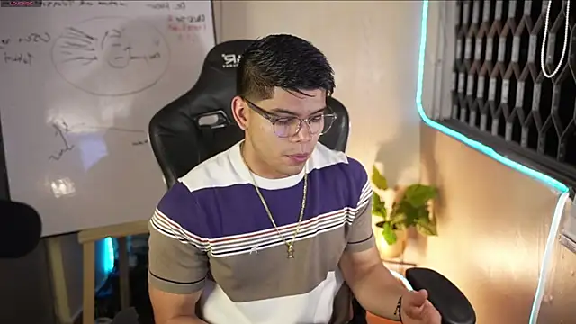 David capizzi  online show from April 14, 3:06 am