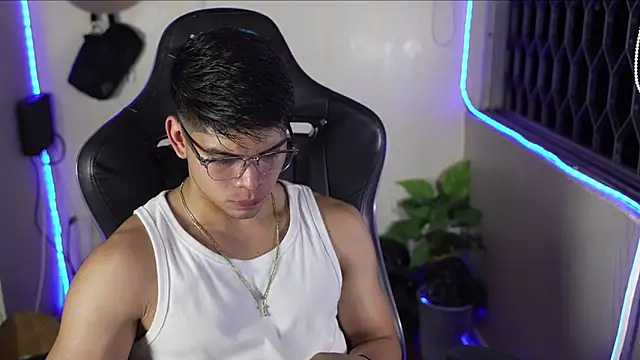 David capizzi  online show from March 28, 2:56 am