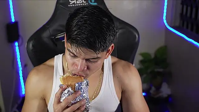 David capizzi  online show from March 31, 4:03 am