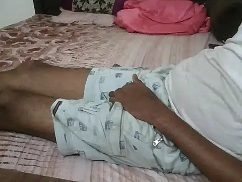 Snapshot of divi5555 chatting on October 12, 7:30 pm divi5555 online show from October 12, 7:30 pm