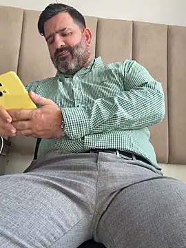 Maxi TheBigDaddy online show from June 23, 7:28 pm