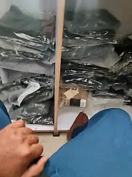 rodhathor online show from April 12, 8:05 am