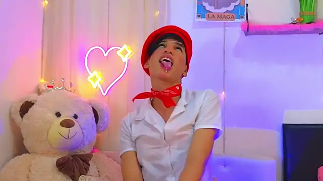 Snapshot of Ariel_Femboy_ chatting on October 25, 5:20 am Ariel Femboy online show from October 25, 5:20 am