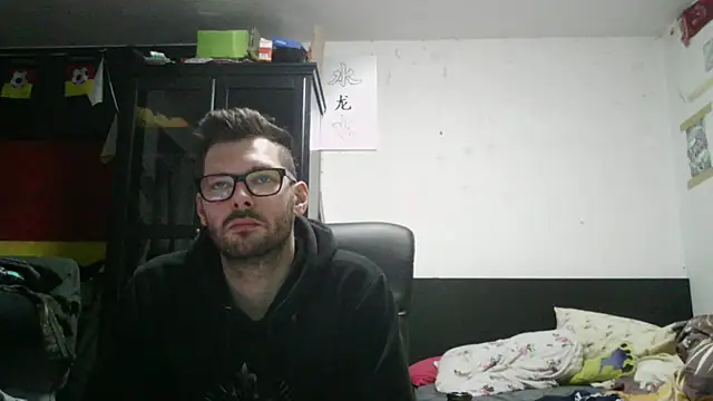 Die-geile-Sau online show from April 16, 8:09 pm