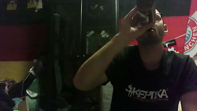 Snapshot of Die-geile-Sau chatting on September 23, 7:57 pm Die-geile-Sau online show from September 23, 7:57 pm