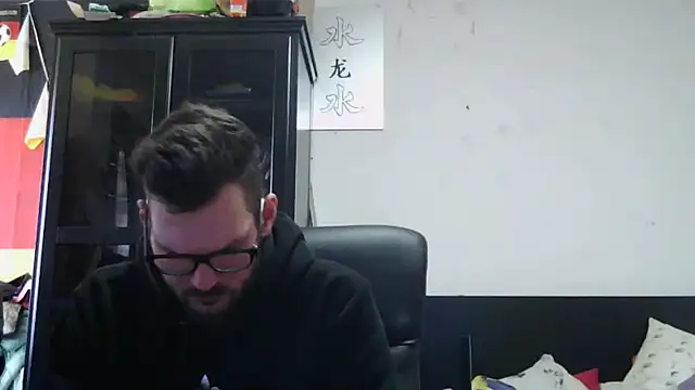 Die-geile-Sau online show from April 22, 1:27 pm